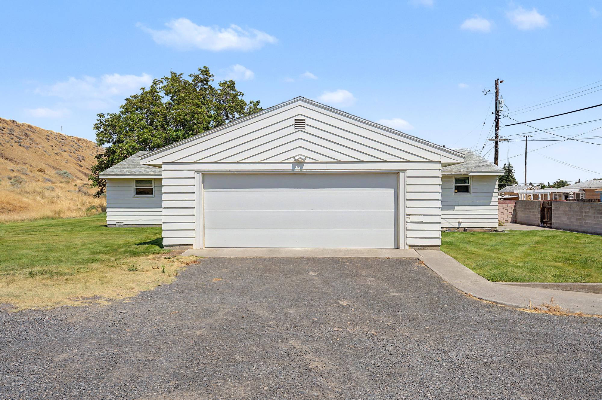 garage