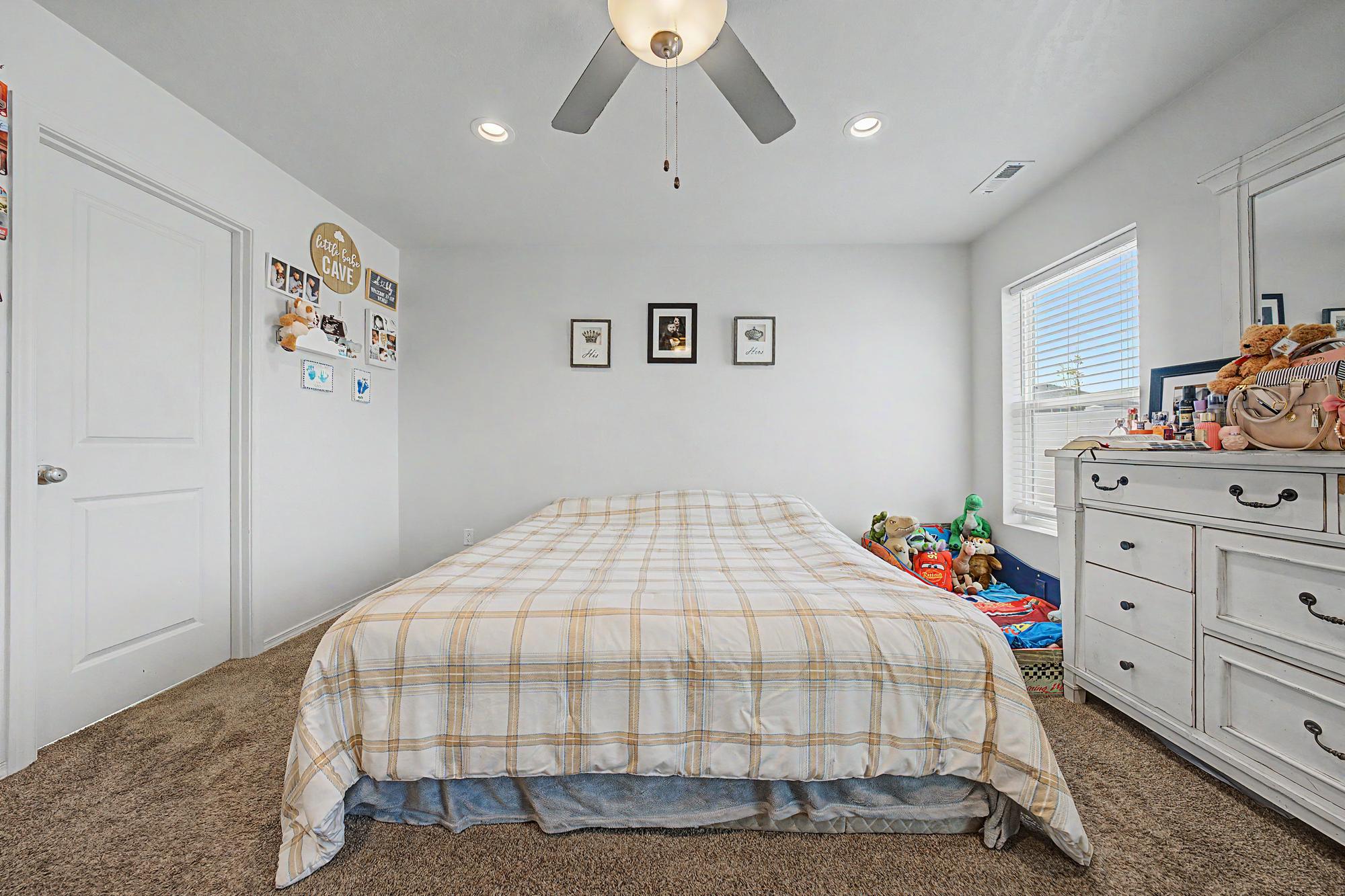 5 bedroom
