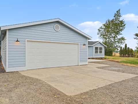garage
